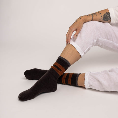 Dunedin 3 Stripes Seal Brown