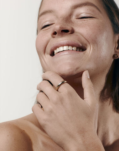 4mm Halo Band - Gold Plate