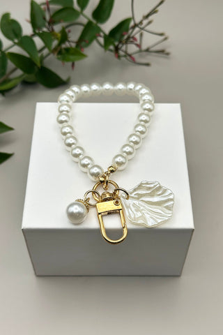 Pearl key Chain with Shell